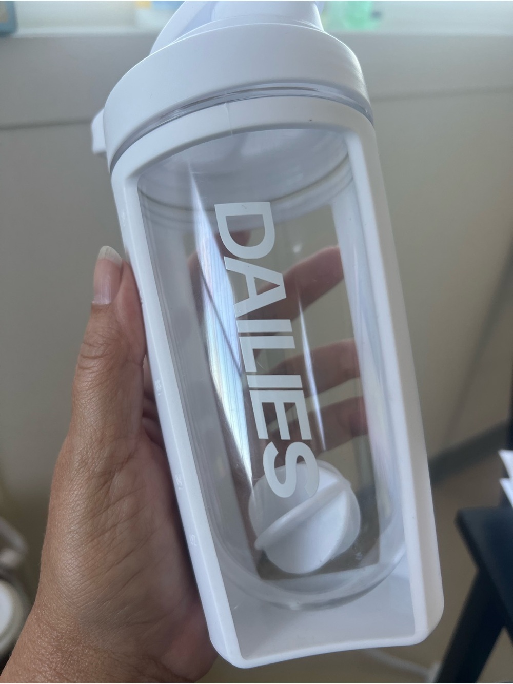 DAILIES shaker bottle